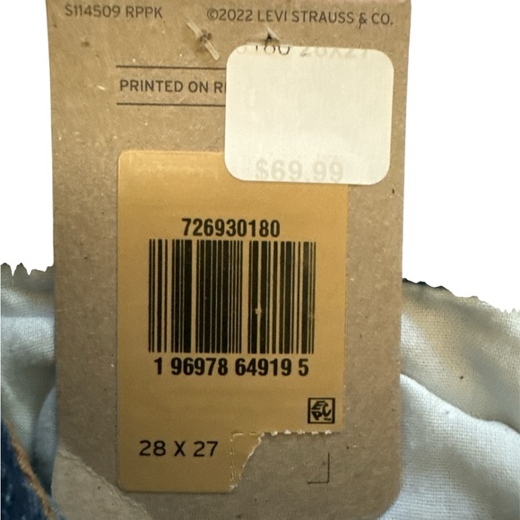 NWT woman’s Levi’s ribcage straight ankle distressed jeans 👖 size 28 - Picture 7 of 8